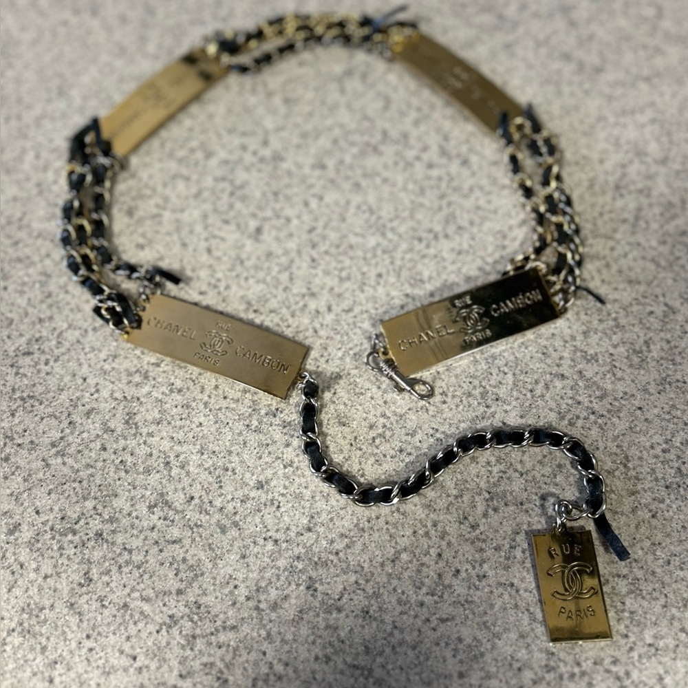 CHANEL Vintage Rue Cambon Interlocking CC Logo Metal Waist Belt